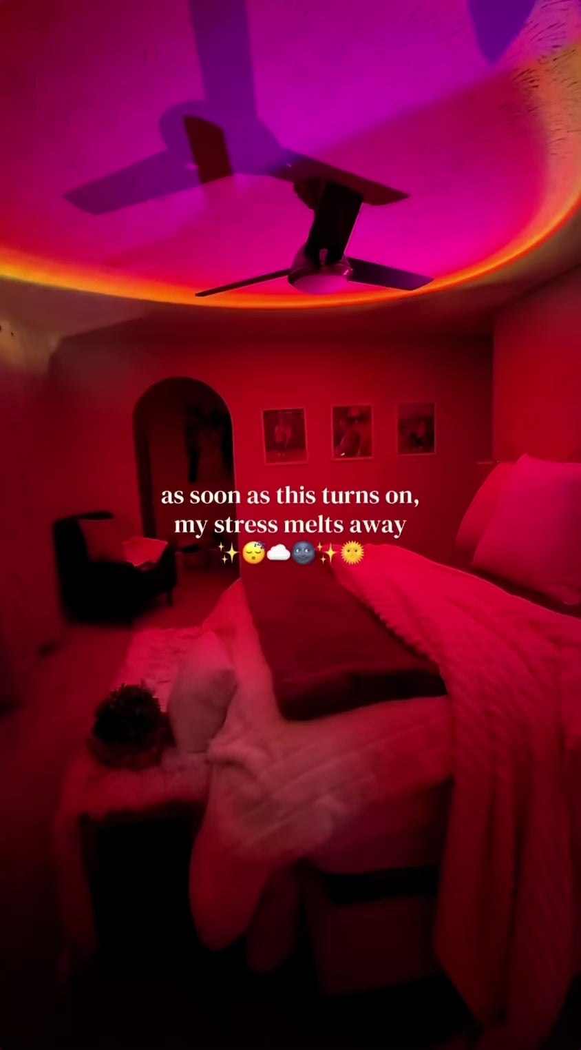 Sunset Projection Lamp – Rotating RGB Ambient Light
